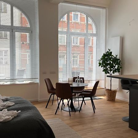 Neu! City-Loft-Apartment Im Goethe Palais I 5P I Lift I Parkplatz I Zentrum I Helios Aue  Dış mekan fotoğraf